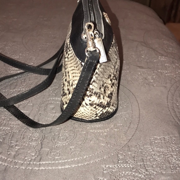 Gray synthetic  snake skin Brighton Crossbody bag - Picture 5 of 7